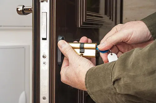 Centerville OH Locksmiths Store Centerville, OH 937-401-0962 Centerville OH Locksmiths Store Centerville, OH 937-401-0962 - emergency-unlock